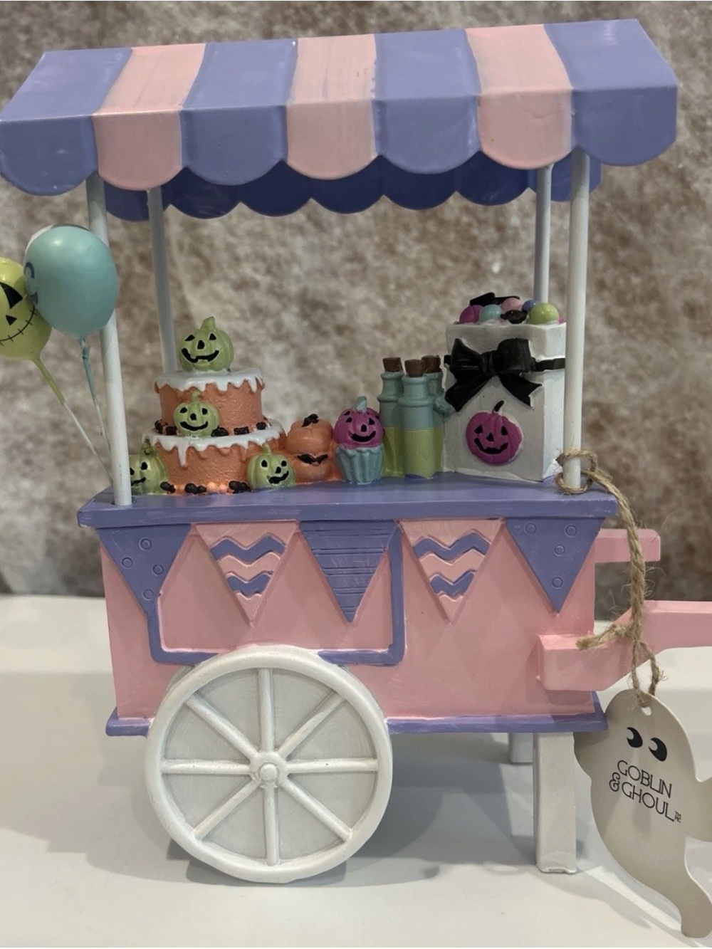 Goblins & Ghouls Pastel Pink Halloween Sweet Treat Pumpkin Cake Ice Cream Cart